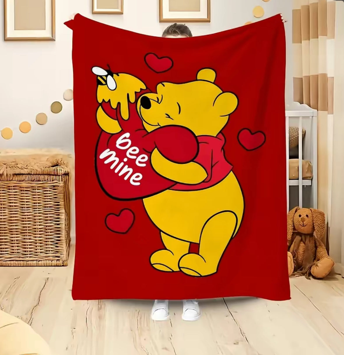 Viral Pooh Blanket